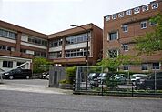 【中学校】賀茂川中学校まで500ｍ