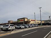 【スーパー】ヨークベニマル原町店まで2500ｍ