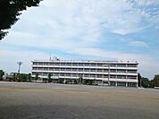 【小学校】白岡西小学校まで200ｍ