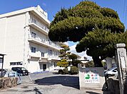 【小学校】津之郷小学校まで300ｍ