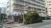 【コンビニエンスストア】ローソン那覇ハーバービュー通店まで160ｍ