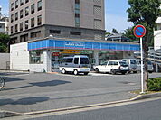 【コンビニエンスストア】ローソン ＪＲ三郷駅前店様まで220ｍ