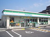 【コンビニエンスストア】ファミリーマート　大津唐崎店まで400ｍ