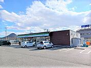 【コンビニエンスストア】ファミリーマート国分店　様まで400ｍ