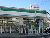 【コンビニエンスストア】ファミリーマート三原宮浦店まで432ｍ