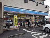 【コンビニエンスストア】ローソン草加谷塚町店まで500ｍ