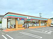【コンビニエンスストア】セブンイレブン白石工業高校店まで700ｍ