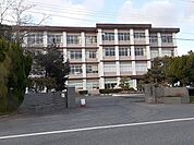 【中学校】境港市立第三中学校まで800ｍ