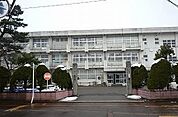 【小学校】小池小学校まで350ｍ