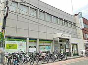 【銀行】三井住友銀行若江岩田出張所様まで303ｍ