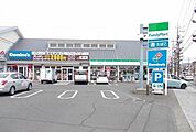 【コンビニエンスストア】ファミリーマート飯泉店まで350ｍ