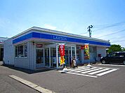 【コンビニエンスストア】ローソン仁賀保平沢店まで400ｍ