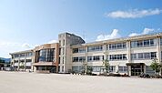 【小学校】田村小学校まで700ｍ