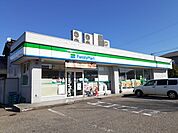 【コンビニエンスストア】ファミリーマート津幡中須加店まで200ｍ