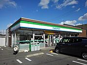【コンビニエンスストア】ファミリーマート尾道小浜町店まで1200ｍ