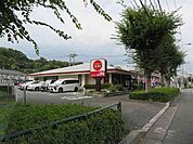 【その他】ガスト多摩中和田店まで700ｍ