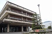 【市役所・区役所】竹原市役所まで650ｍ