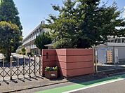 【小学校】前橋市立敷島小学校まで600ｍ