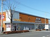 【レンタルビデオ】ＴＳＵＴＡＹＡ真岡店まで3800ｍ