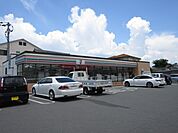 【コンビニエンスストア】セブンイレブン大川榎津店まで430ｍ