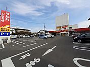 【ドラッグストア】ツルハドラッグ 朝倉店まで1200ｍ