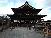 善光寺まで1200ｍ