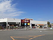 【ホームセンター】ＤＣＭ岡崎店まで1000ｍ