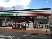【コンビニエンスストア】セブンイレブン長野古里店まで550ｍ