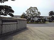 【小学校】宇佐市立四日市南小学校まで500ｍ