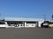 【コンビニエンスストア】ローソン新地運動公園前店まで900ｍ