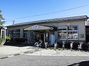 【駅】フラワー長井線　宮内駅まで710ｍ