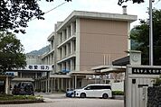 【中学校】可部中学校まで3700ｍ