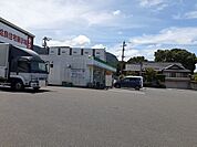 【コンビニエンスストア】ファミリーマート重富麓店まで600ｍ