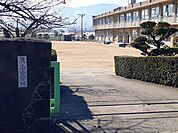 【小学校】箕島小学校まで750ｍ