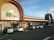 【スーパー】ドミー小坂井店まで895ｍ
