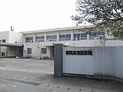 【小学校】板野南小学校まで1500ｍ