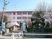 【小学校】多喜浜小学校様まで290ｍ