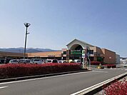 【スーパー】フジ東予店様まで700ｍ