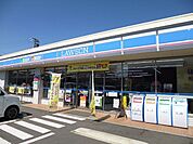 【コンビニエンスストア】ローソン　江南市役所東店まで520ｍ