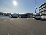 【コンビニエンスストア】セブン-イレブン 高知神田西店まで2300ｍ