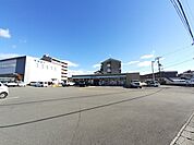 【コンビニエンスストア】ファミリーマート 高知大津バイまで420ｍ