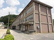 【小学校】鳥取市立面影小学校まで450ｍ