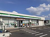 【コンビニエンスストア】ファミマ前橋富士見原之郷店まで350ｍ