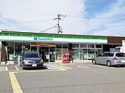 【コンビニエンスストア】ファミリーマート 池上店まで170ｍ