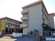 【小学校】幕山小学校まで750ｍ