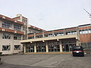 【小学校】金津小学校まで850ｍ