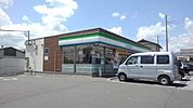 【コンビニエンスストア】ファミリーマート中之条伊勢町下まで1200ｍ