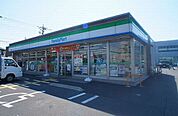 【コンビニエンスストア】ファミリーマート児玉店まで944ｍ