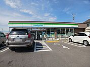 【コンビニエンスストア】ファミリーマート三木氷上店さんまで950ｍ
