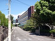 【小学校】三豊市立上高瀬小学校まで2600ｍ